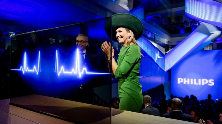 Koningin Máxima tijdens de opening van het nieuwe hoofdkantoor van Philips (foto: ANP).