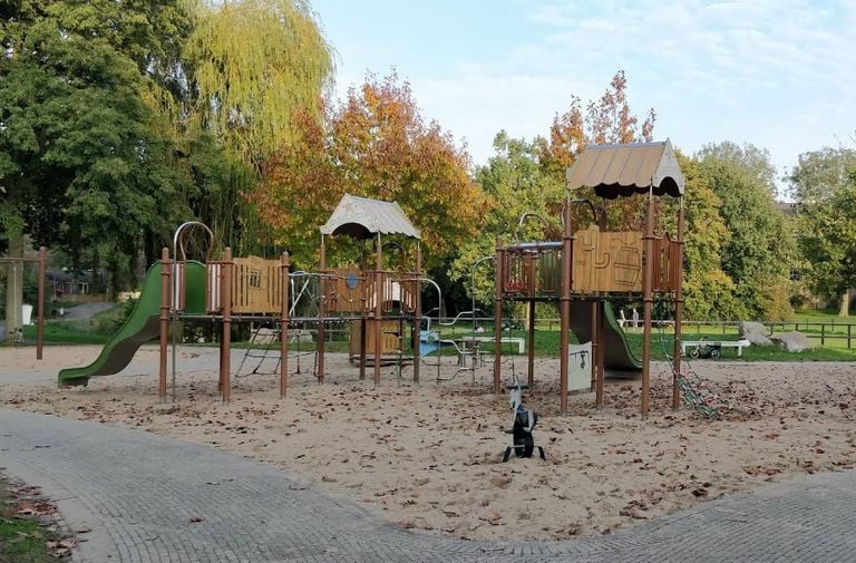 De voormalige speeltuin (foto: Wijkmanager Joost Ankone)