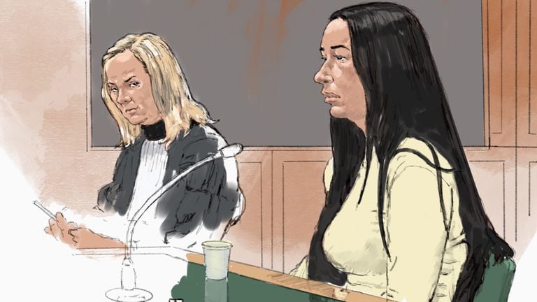 Bouchra D. (25) en haar advocate mr. Van Gorkum (tekening: ANP).