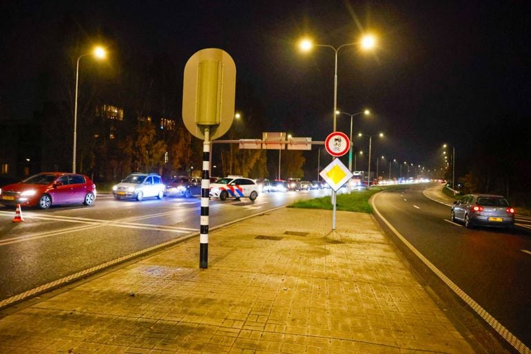 Er ontstond een file door de botsing (Foto: Addy smits / Persbureau Heitink)