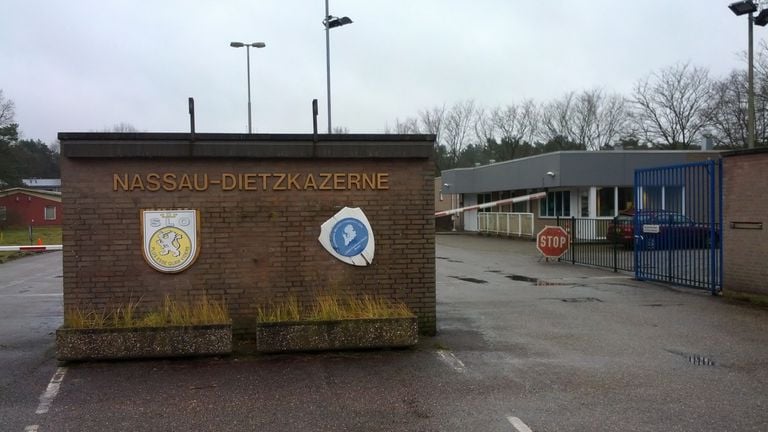 De Nassau-Dietzkazerne stond enige tijd te koop (foto: Omroep Brabant).