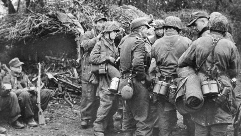 Fallschirmjäger van vermoedelijk commandant Paul bij Overloon (foto: archief)
