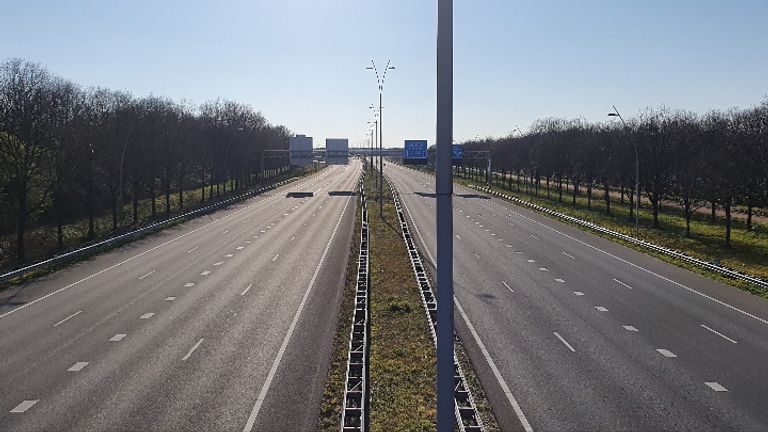 Het is rustig op de weg... 