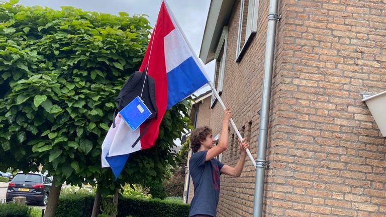 De vlag kan natuurlijk nu al uit. (eigen foto)