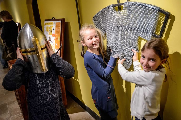 Kinderen in Museum Helmond (foto: archief).