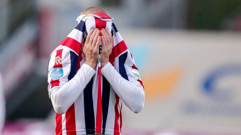 Sebastian Holmén kan een nieuwe nederlaag bijna niet geloven (foto: OrangePictures).