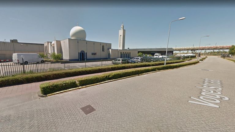 De Arrahma-moskee aan de Vogelstraat in Den Bosch (afbeelding: Google Streetview).