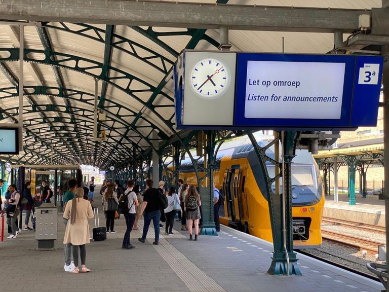 Verwarring op station Den Bosch (foto: Jan Peels). 