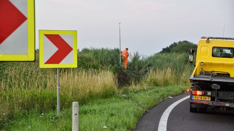 De man reed rechtdoor op een zandheuvel (foto: SQ Vision).