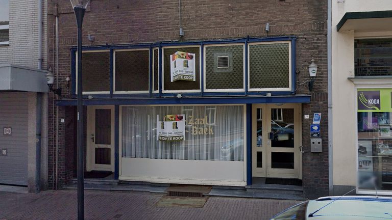 Het café auwt Baek in Beek (foto: Google Streetview). 