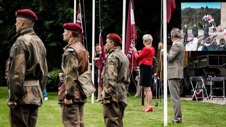 De officiële aftrap van de Airborne-herdenkingen vorig jaar (foto: ANP 2021/Rob Engelaar).