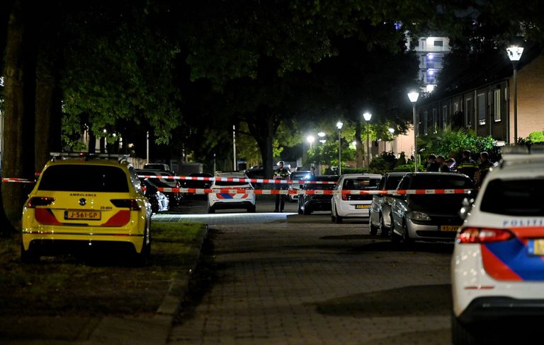 Vanwege de schietpartij aan het Verdiplein in Tilburg werd een deel van de omgeving afgezet. 