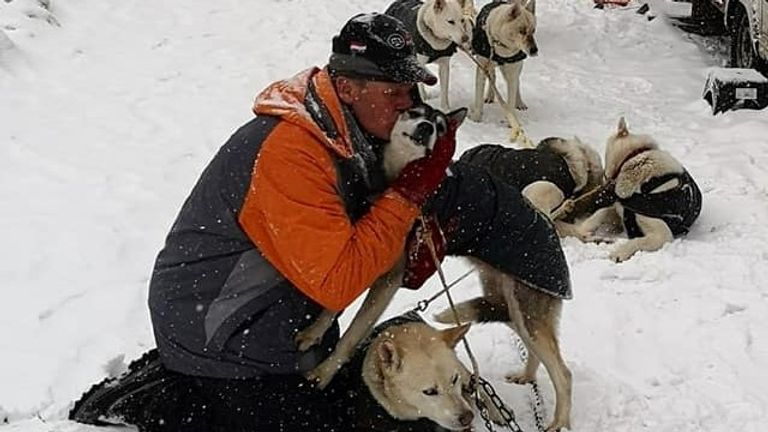 Marc met zijn honden (foto: Marc van de Ven).