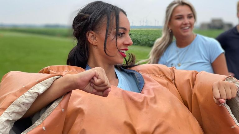 Tijdens het worstelen, ging het er fanatiek aan toe. (Foto: Milou Verhoeks)