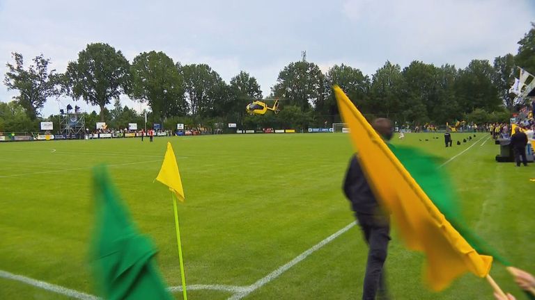 Helikopter met lading nieuwe spelers 