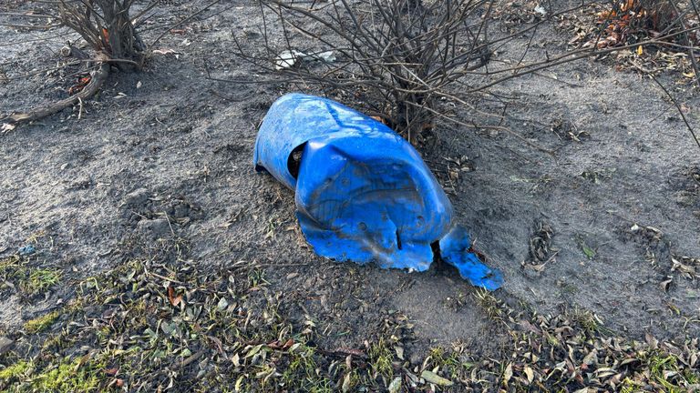 De tank die vermoedelijk gevuld was met benzine (foto: Sven de Laet).