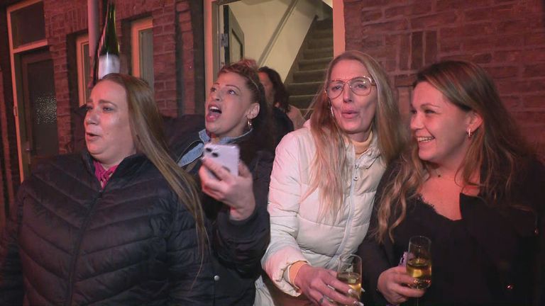 Feest in Oud-Zuid in Tilburg (foto: Omroep Brabant).