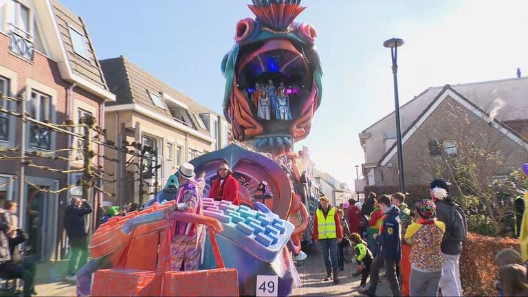 De eerste carnavalswagen die is ontworpen door AI (Foto: Omroep Brabant)