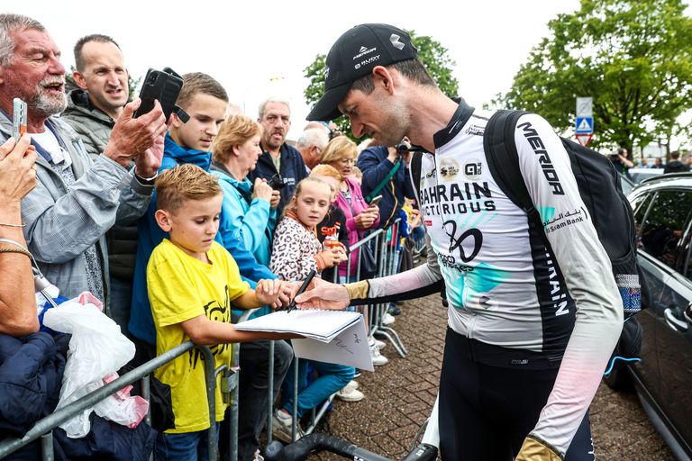 Ook Wout Poels is populair bij Daags na de Tour in Boxmeer (foto: ANP / Vincent Jannink).