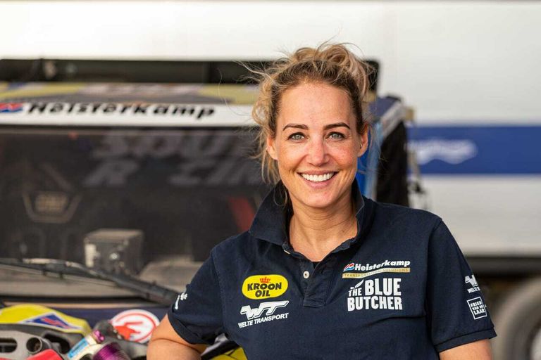 Anja van Loon debuteert in de Dakar Rally.