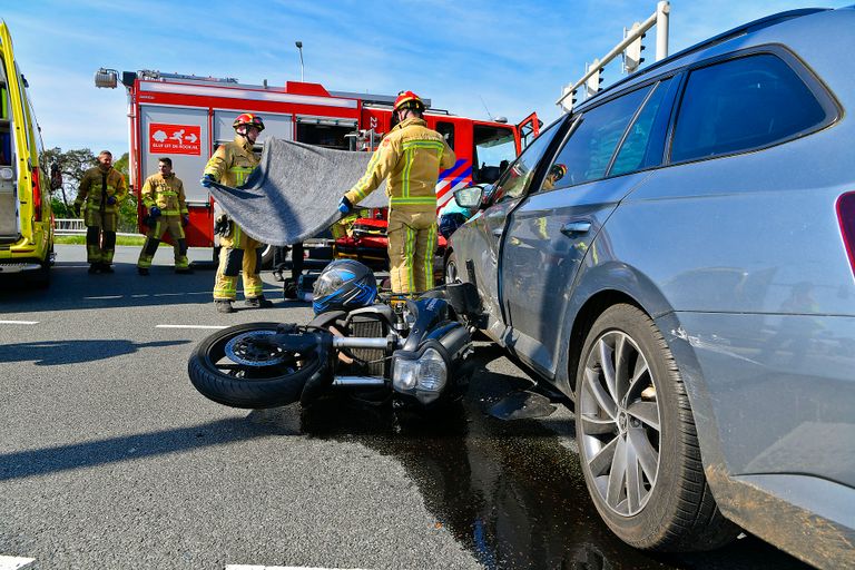 Het ging mis op de Zilverbaan in Veldhoven (foto: Rico Vogels/SQ Vision).