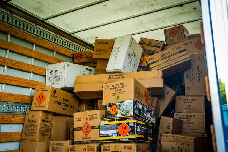 Het wagentje was tot de nok toe gevuld (foto: Persbureau Heitink).