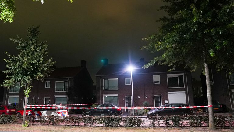 Het is al de vierde keer in een week tijd dat in Oss een huis wordt beschoten (foto: Gabor Heeres/SQ Vision).