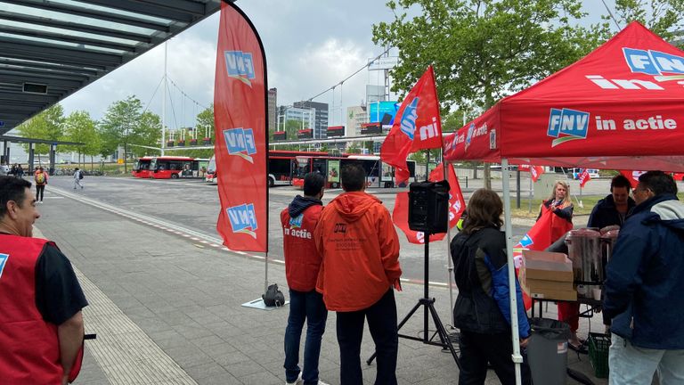 FNV bij busstaking (foto: Ilse Schoenmakers).