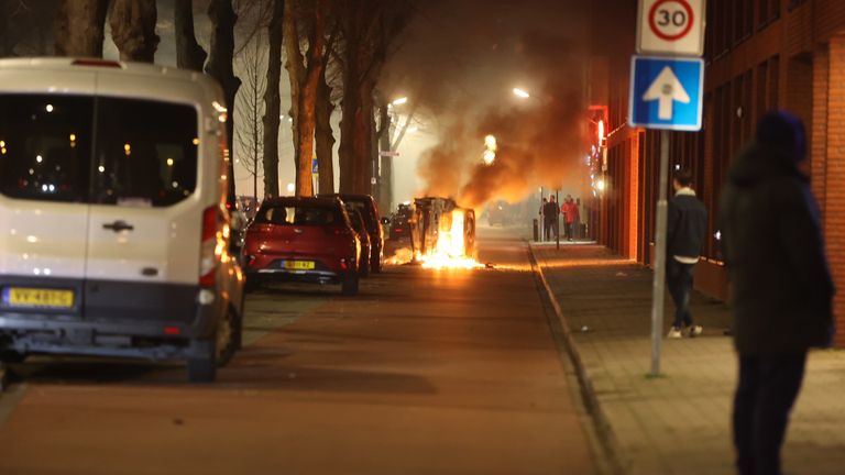 In de Graafsewijk hangt een gespannen sfeer (foto: Bart Meesters / SQ Vision).