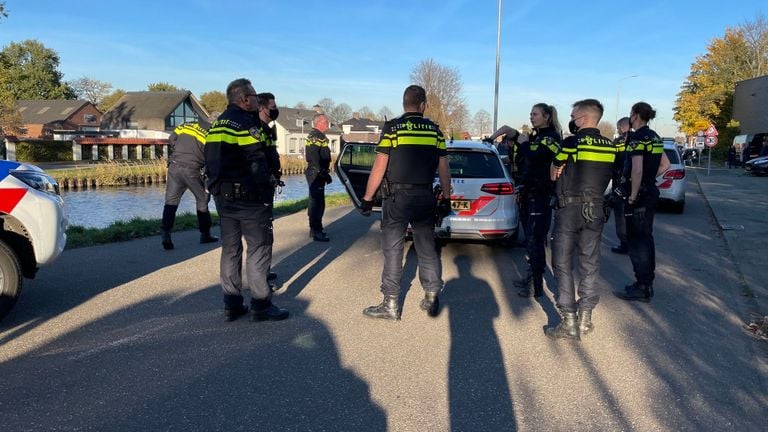 Er was veel politie betrokken bij de achtervolging van de automobilist (foto: WdG/SQ Vision).