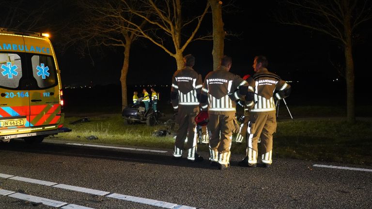 Diverse hulpdiensten werden opgeroepen na de cash bij Zevenbergschen Hoek (foto: SQ Vision).