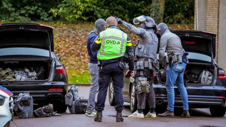 De Dienst Speciale Interventies (DSI) werd ingezet (foto: Erik Haverhals/SQ Vision).