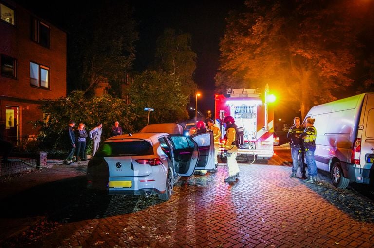 Buurtbewoners werden wakker van de harde knal (foto: SQ Vision).