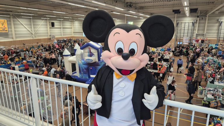 Natuurlijk was Mickey Mouse er ook (foto: Omroep Brabant).