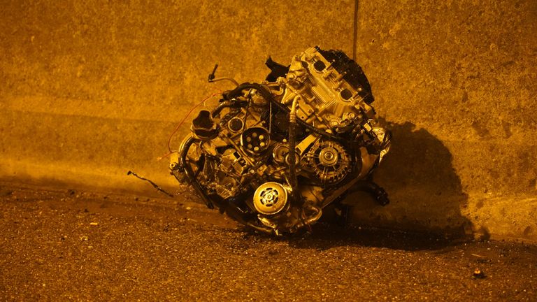 Het motorblok van de personenwagen (foto: Jeroen Stuve/SQ Vision).