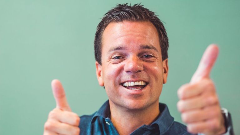Bart van de Ven sin su imitación de Ruud Gullit.