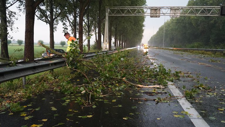 A27 afgesloten (foto: Jeroen Stuve/SQ Vision)