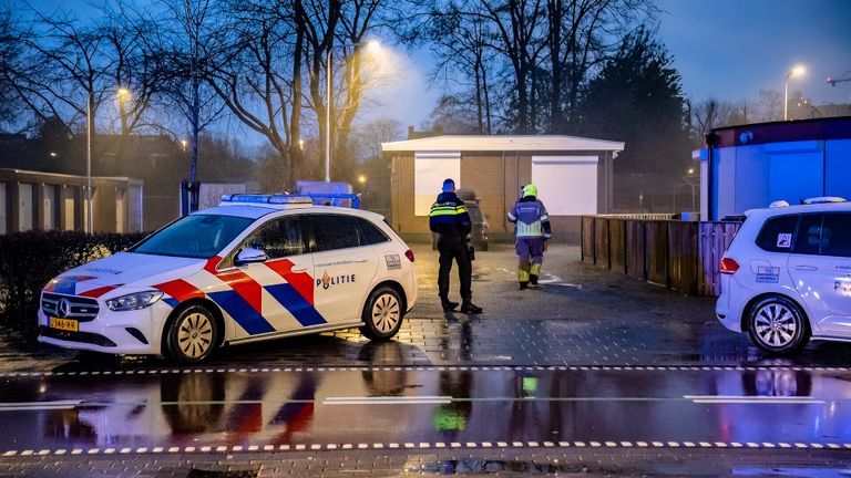 De politie onderzoekt hoe de brand aan de Reitsehoevenstraat in Tilburg kon ontstaan.