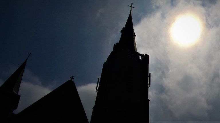 De Sint Bavo kerk in Rijsbergen gaat ook dicht. (foto: Raoul Cartens)