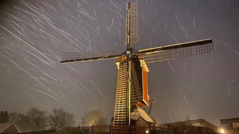 De Mierlose molen (foto: Lody van den Berg).