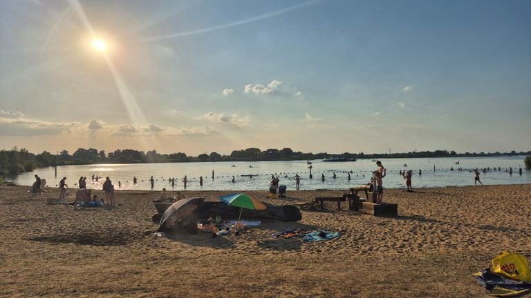 'Genieten van de zon', schrijft Joost bij deze foto die hij naar ons heeft gestuurd vanuit Beers (foto: Joost Verstraaten).