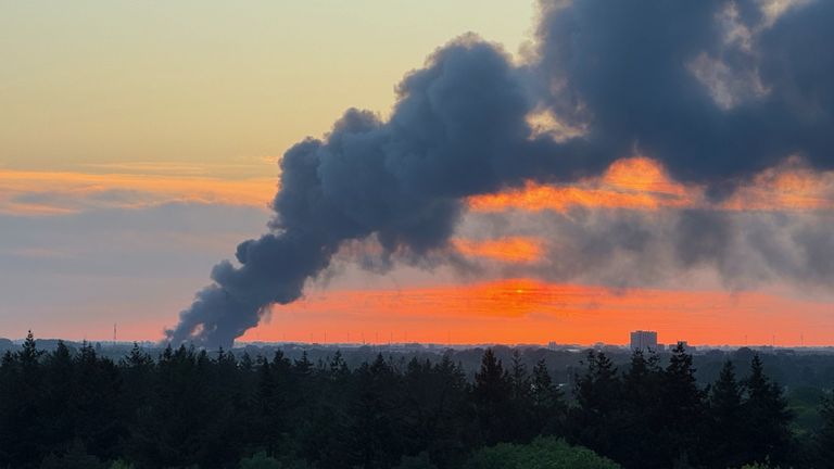 De brand in Oss vanuit Herperduin (foto: Froukje Kersten).