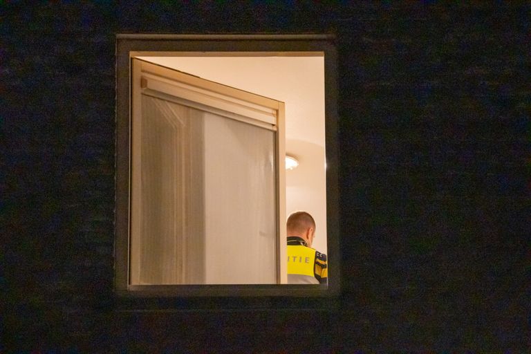 Agenten gingen op onderzoek uit nadat ambtenaren een zoete geur hadden geroken (foto: Dave Hendriks./SQ Vision).