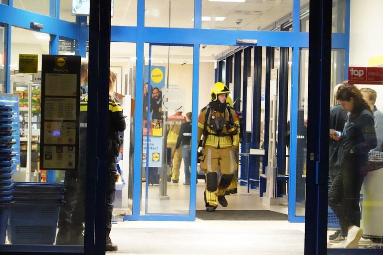 Gaslucht bij de Lidl in Oosterhout (foto: Jeroen Stuve/SQ Vision).