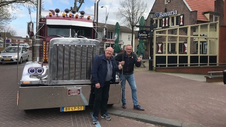 Henk (links) komt Peter verrassen (eigen foto).