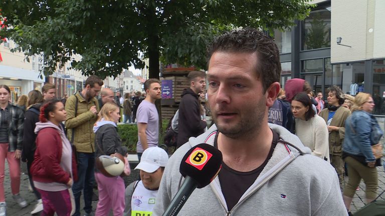 René stond al vanaf donderdagochtend in de rij (Foto: Tom Berkers)