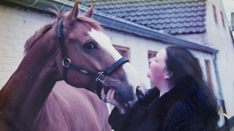 Henriëtte was dol op paarden (privéfoto).