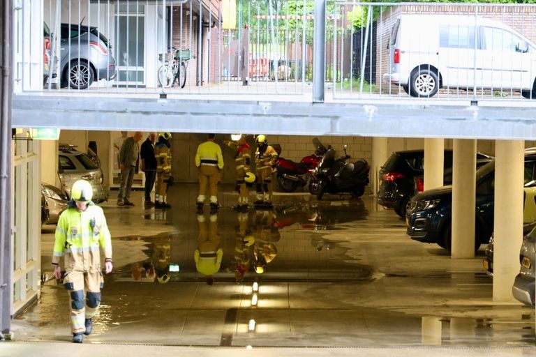 Wateroverlast in parkeergarage in Cuijk (Foto: SK-Media/SQ Vision)