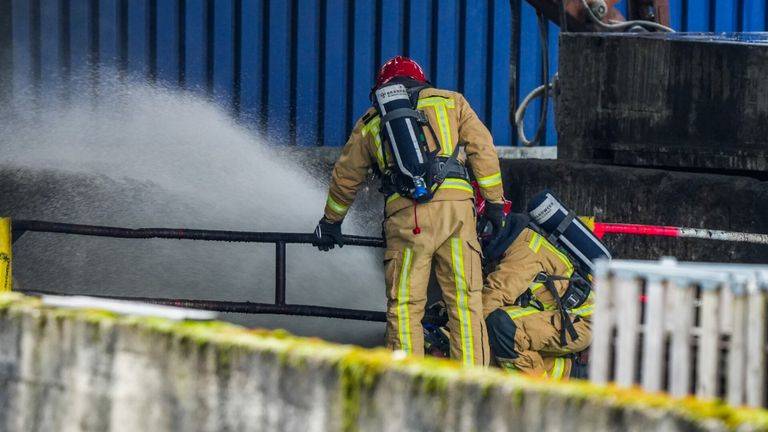 Brand bij chemisch afvalverwerkingsbedrijf (foto: Dave Hendriks/SQ Vision).