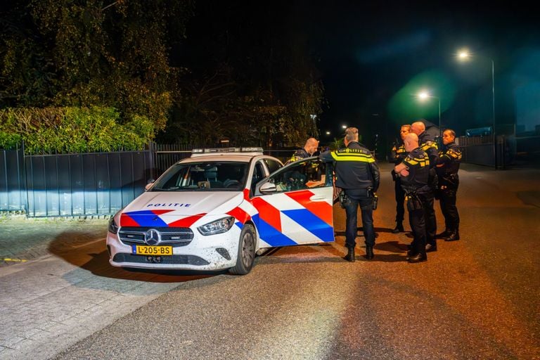 Ondanks een grote zoektocht was de vermiste man rond halfvier 's nachts nog niet gevonden (foto: Dave Hendriks/SQ Vision).